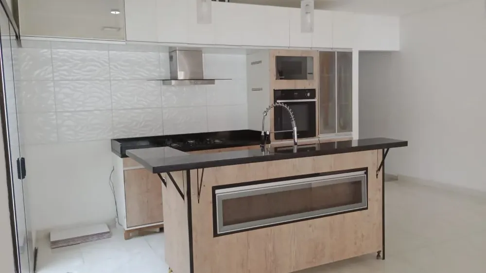 Casa, 3 quartos, 137 m² - Foto 3