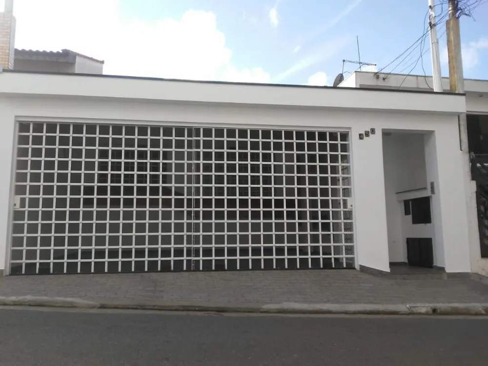 Casa, 3 quartos, 197 m² - Foto 1