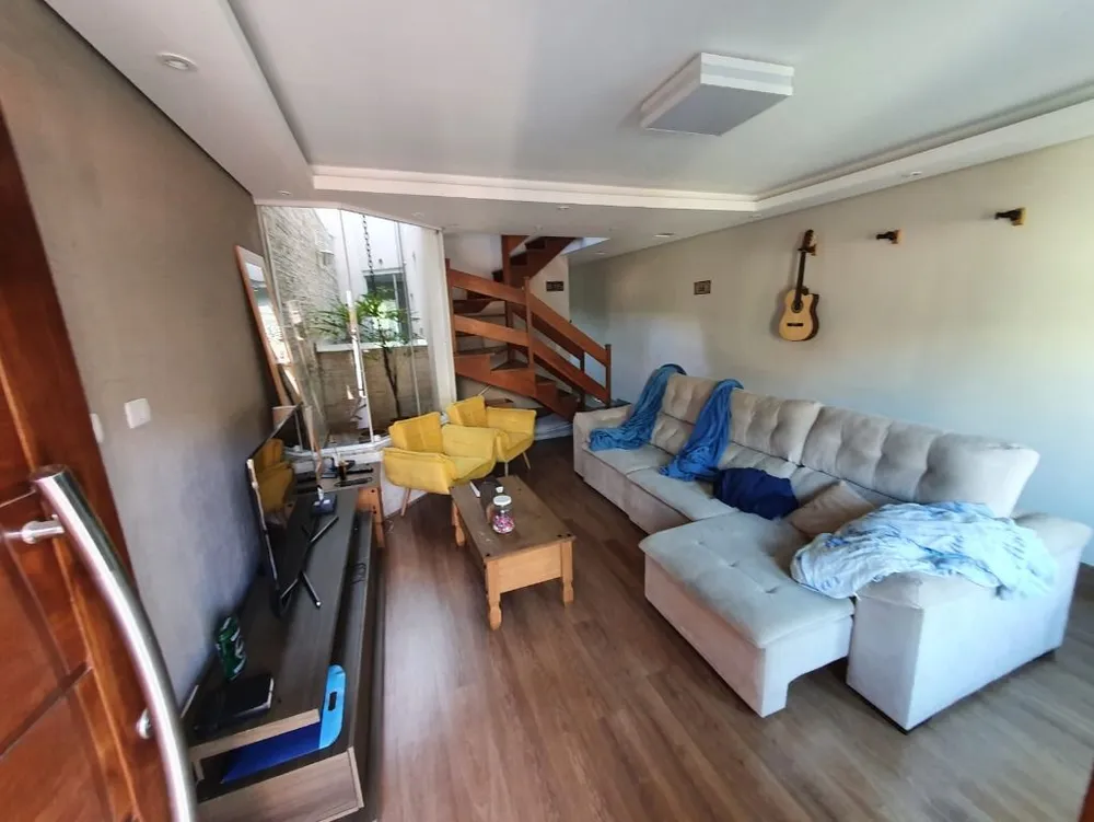 Sobrado, 3 quartos, 253 m² - Foto 2