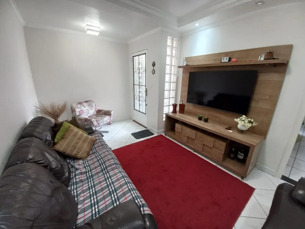 Casa, 2 quartos, 85 m² - Foto 1