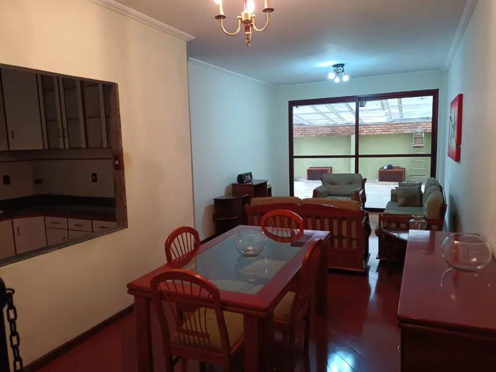 Apartamento, 3 quartos, 202 m² - Foto 2