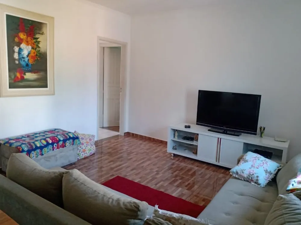 Casa, 4 quartos, 250 m² - Foto 4