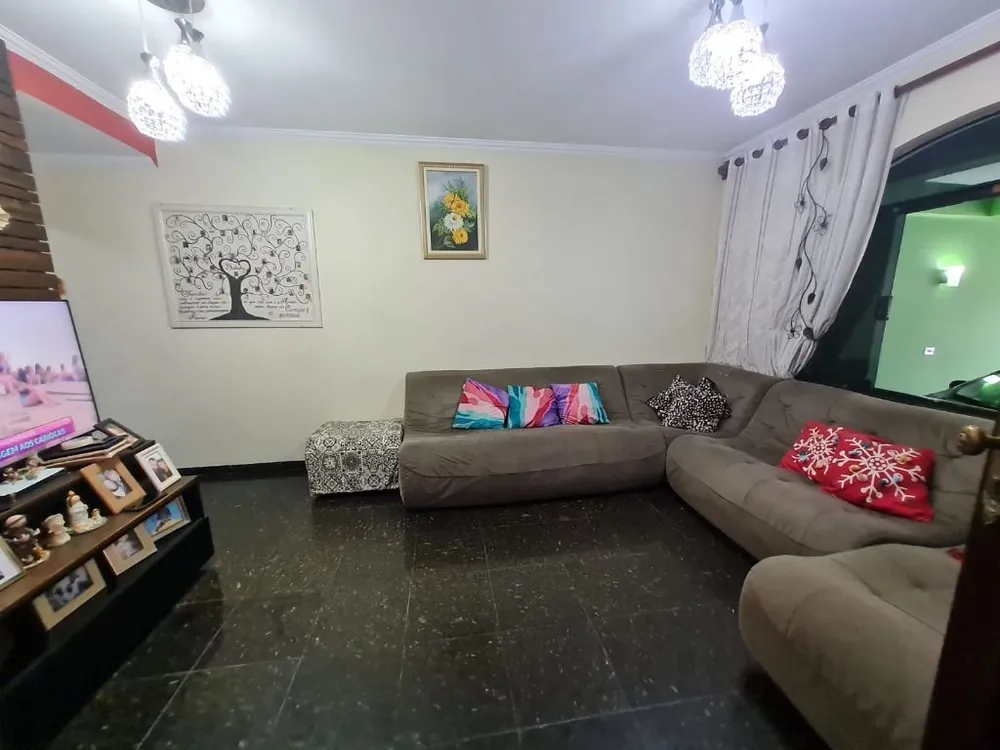 Sobrado, 3 quartos, 240 m² - Foto 1