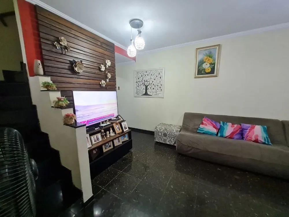 Sobrado, 3 quartos, 240 m² - Foto 3