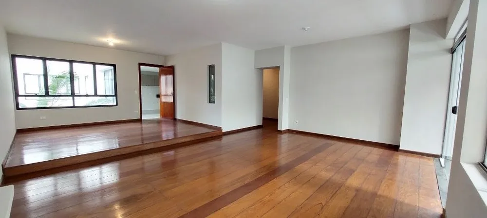 Apartamento, 3 quartos, 207 m² - Foto 1