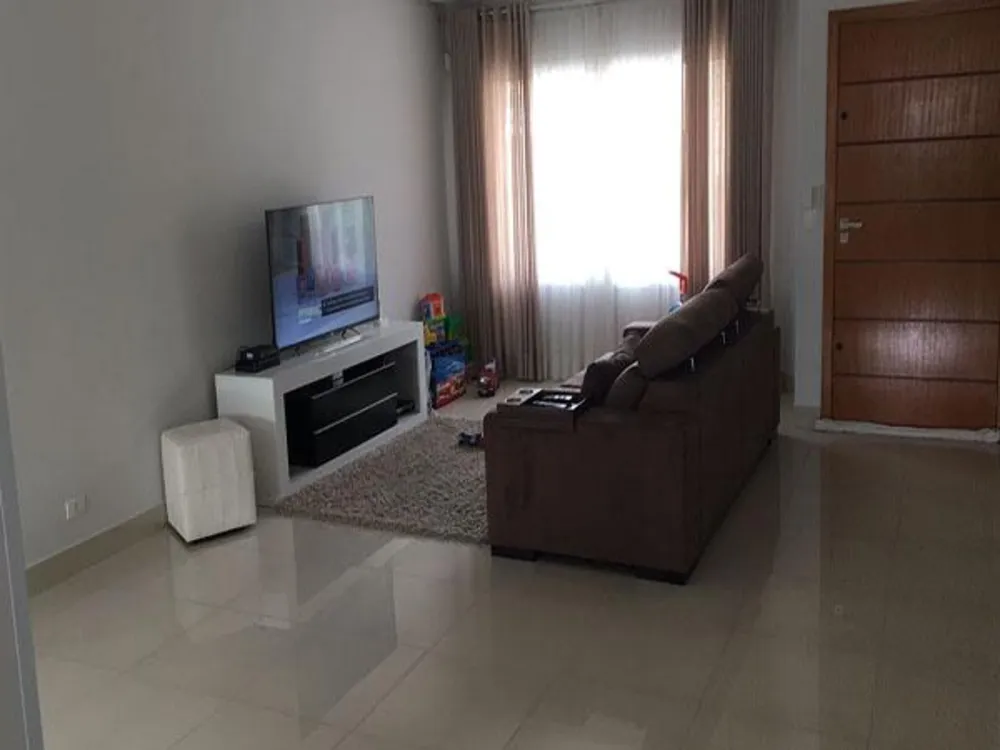 Sobrado, 3 quartos, 221 m² - Foto 2