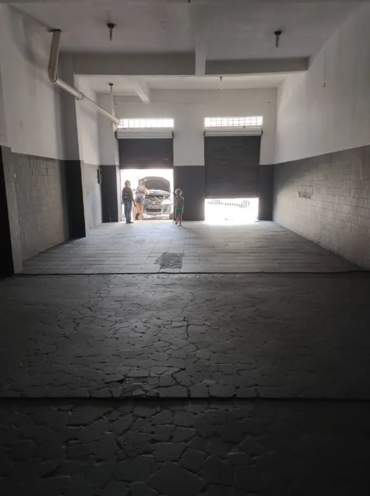 Loja-Salão, 300 m² - Foto 1