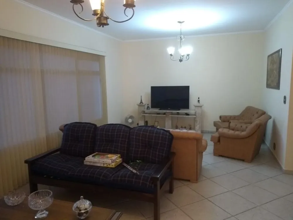 Casa, 3 quartos, 264 m² - Foto 2