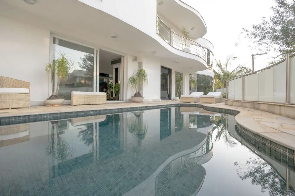 Sobrado, 5 quartos, 800 m² - Foto 1