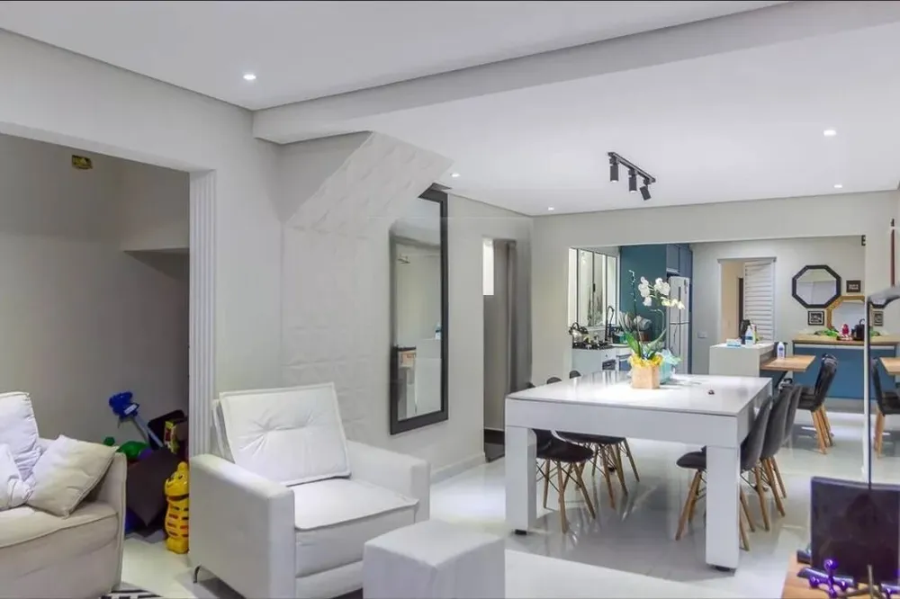 Sobrado, 3 quartos, 180 m² - Foto 2