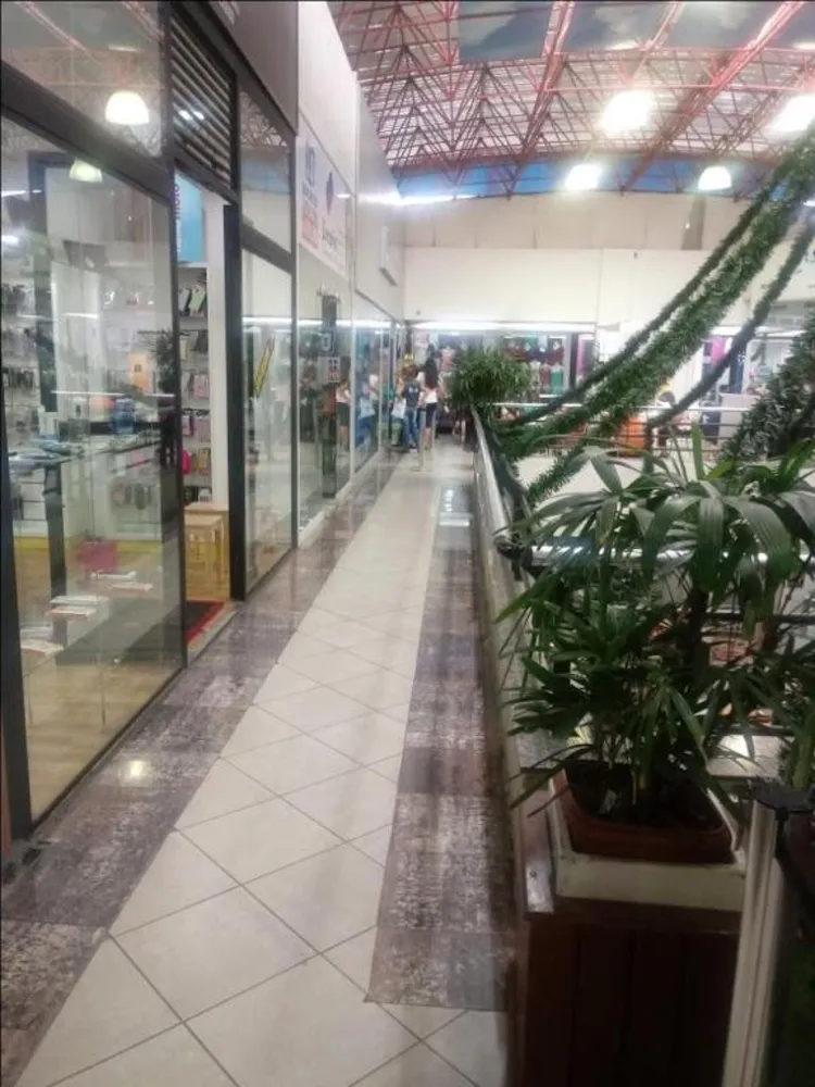 Loja-Salão, 62 m² - Foto 1
