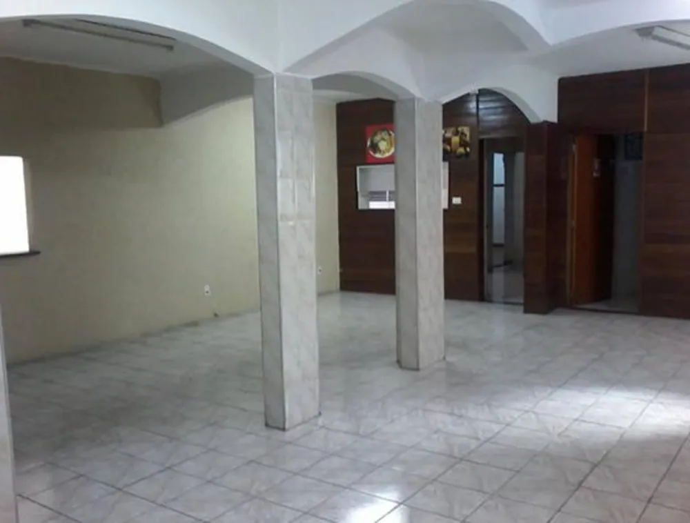 Casa, 1 quarto, 210 m² - Foto 3
