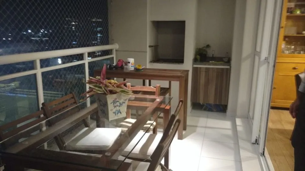 Apartamento, 3 quartos, 130 m² - Foto 1