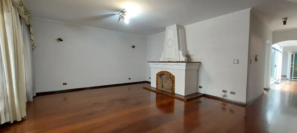 Sobrado, 3 quartos, 438 m² - Foto 1