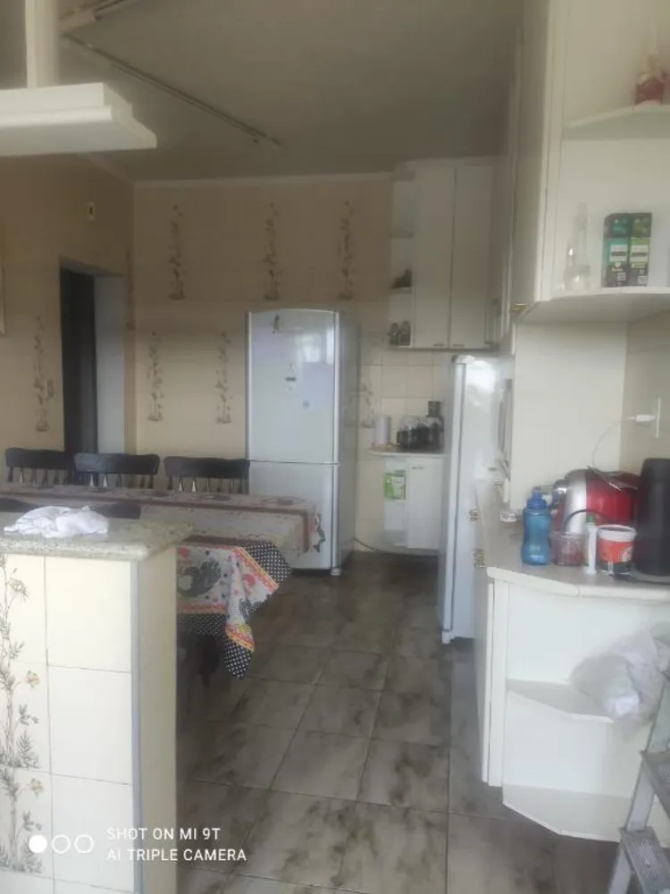 Sobrado, 3 quartos, 295 m² - Foto 2