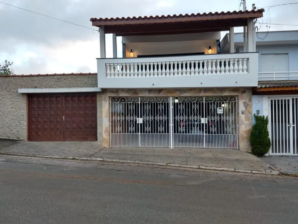 Sobrado, 4 quartos, 300 m² - Foto 1
