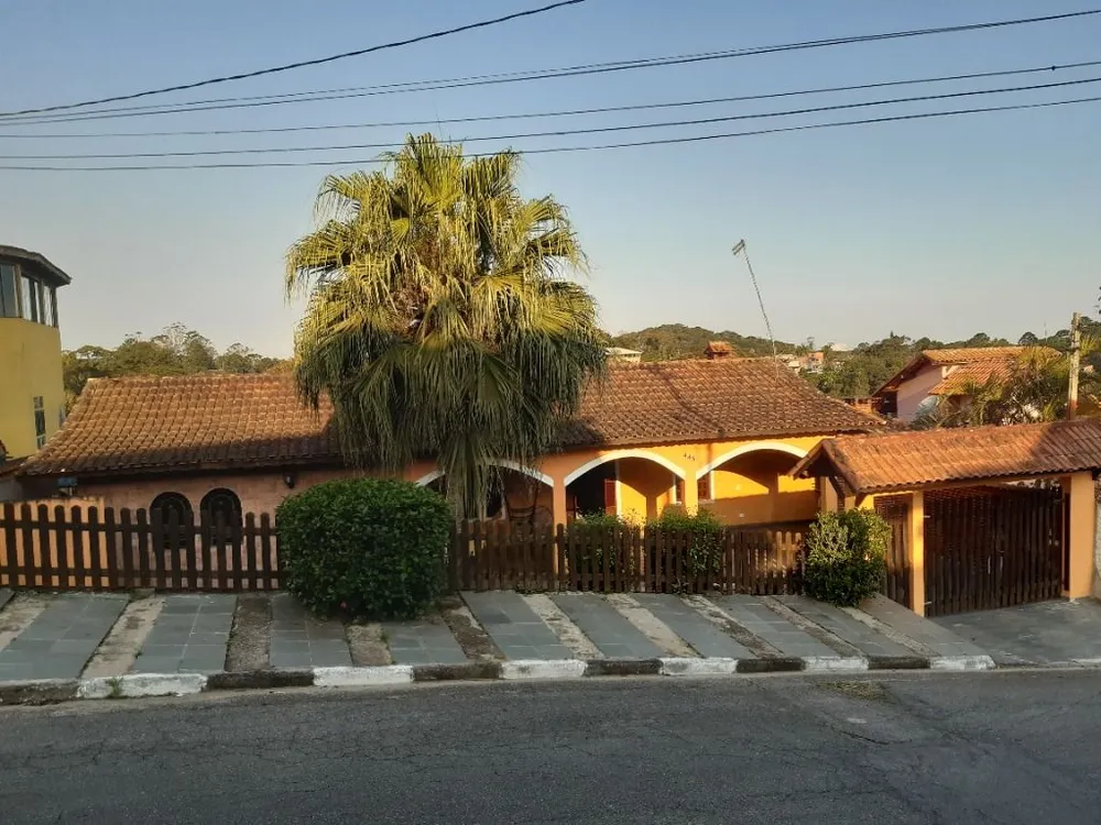 Chácara, 5 quartos, 1347 m² - Foto 1