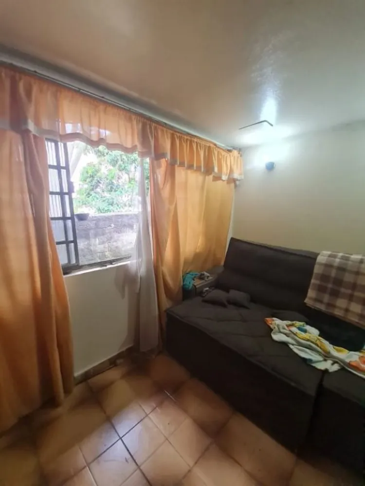 Casa, 5 quartos, 188 m² - Foto 2