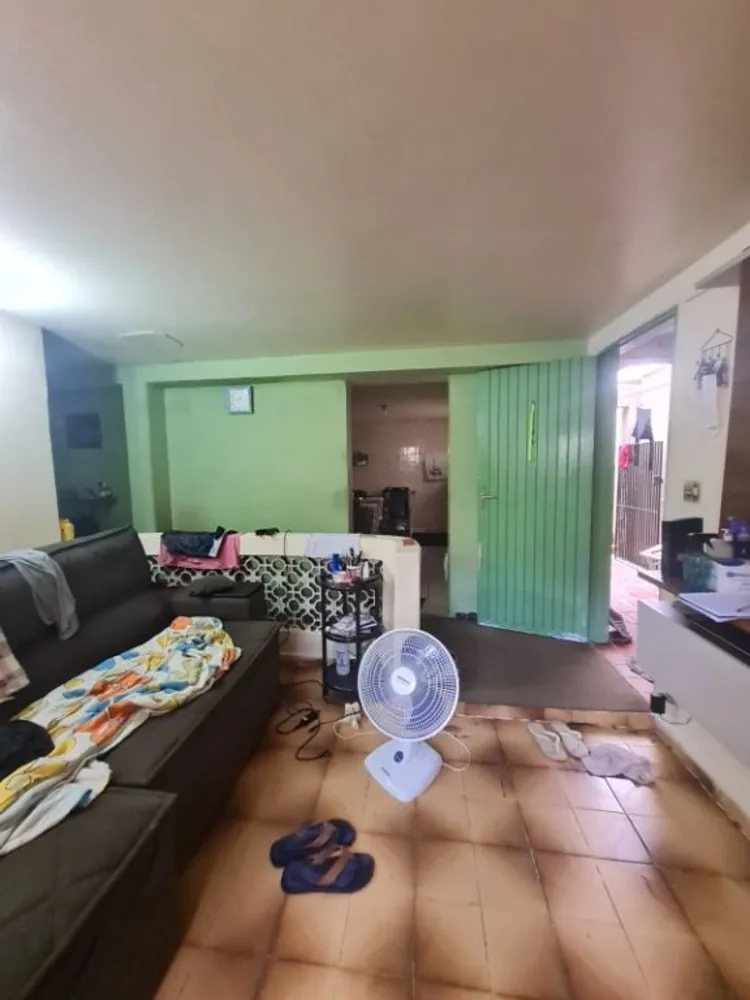 Casa, 5 quartos, 188 m² - Foto 1