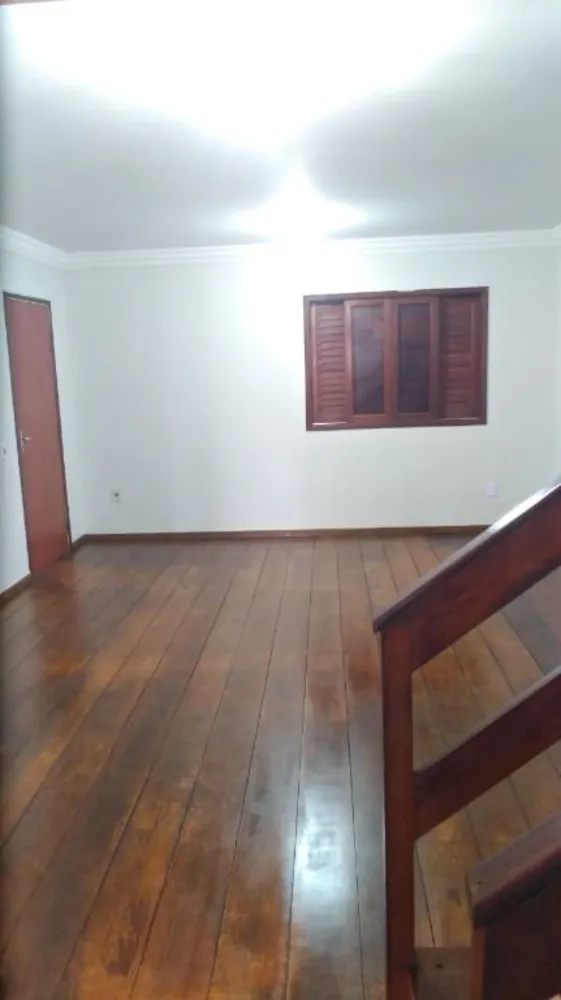 Casa, 5 quartos, 244 m² - Foto 3
