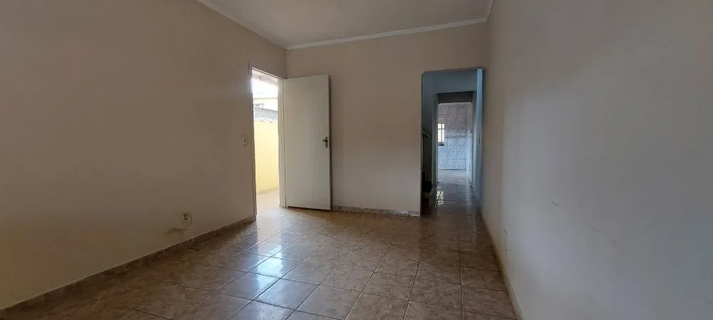 Sobrado, 3 quartos, 279 m² - Foto 1