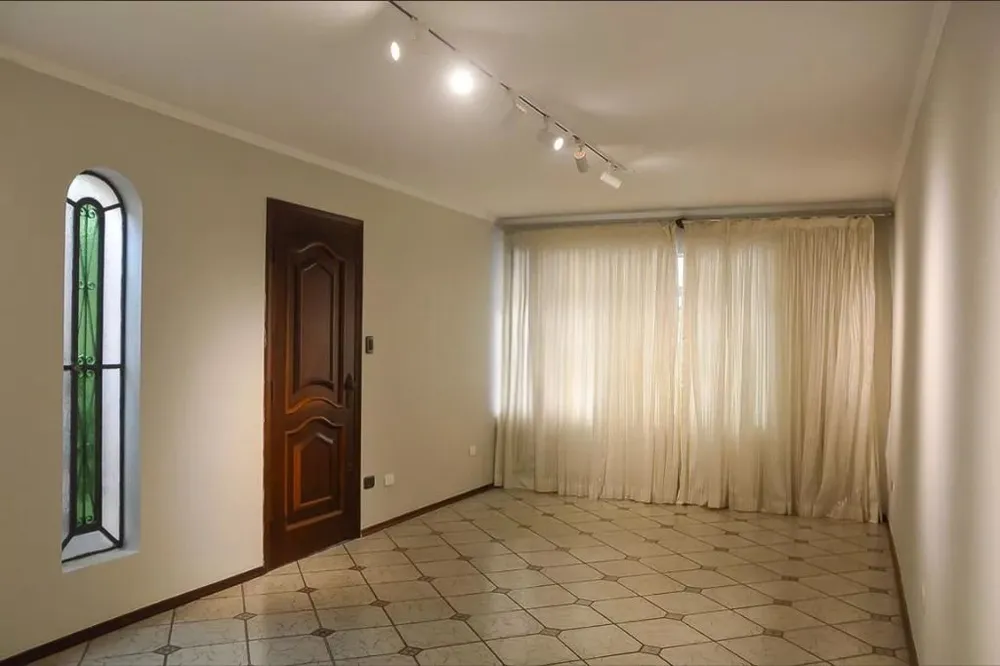 Sobrado, 4 quartos, 193 m² - Foto 1