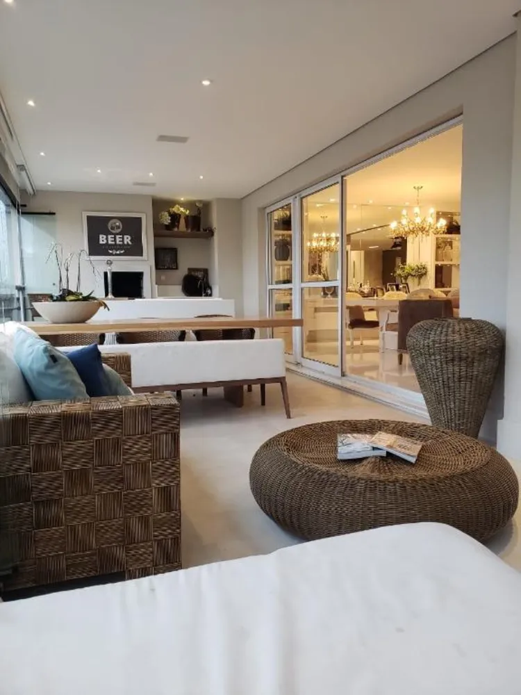 Apartamento, 3 quartos, 242 m² - Foto 3