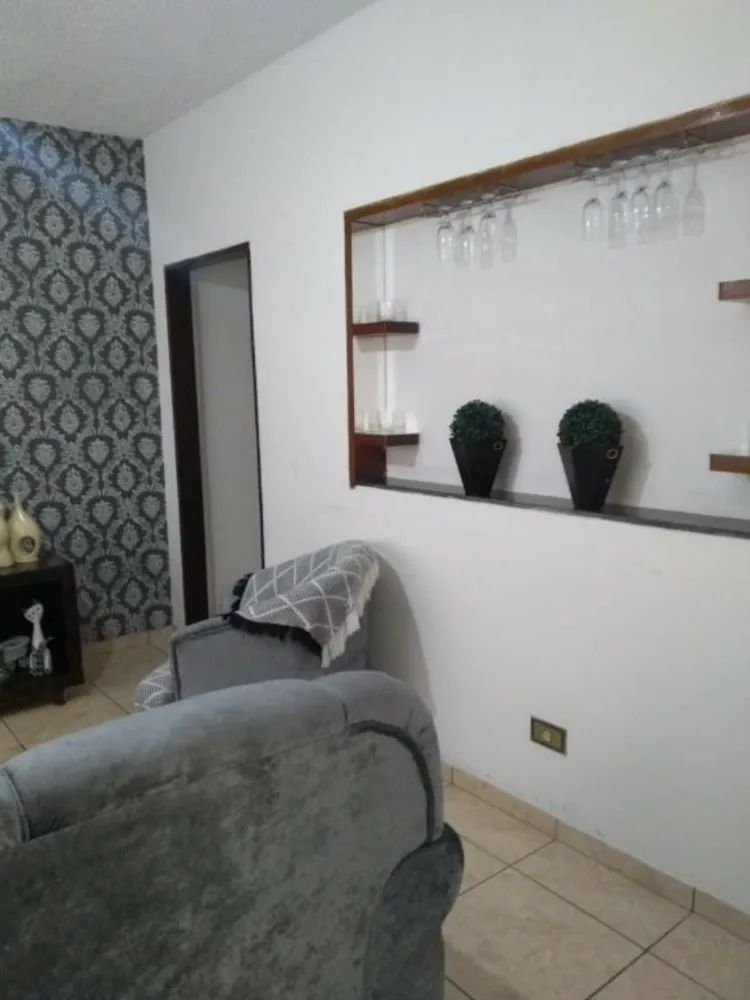 Casa, 2 quartos, 200 m² - Foto 2