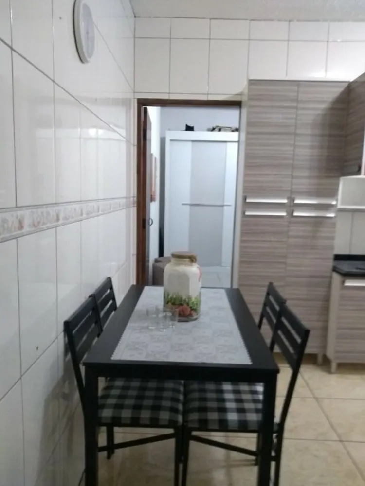 Casa, 2 quartos, 200 m² - Foto 3