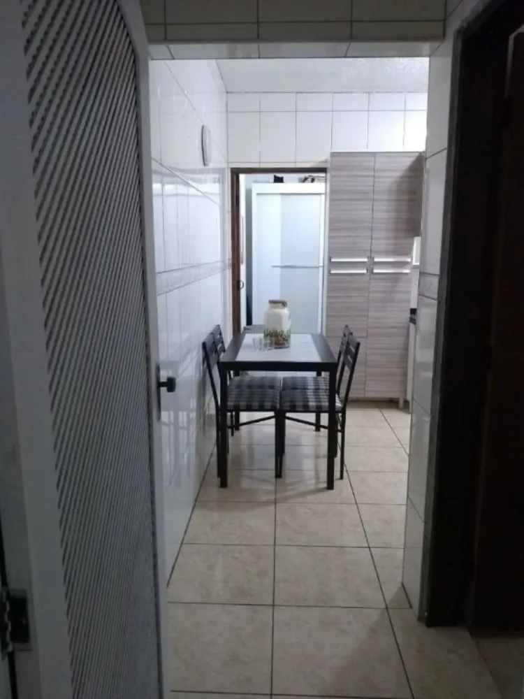 Casa, 2 quartos, 200 m² - Foto 4