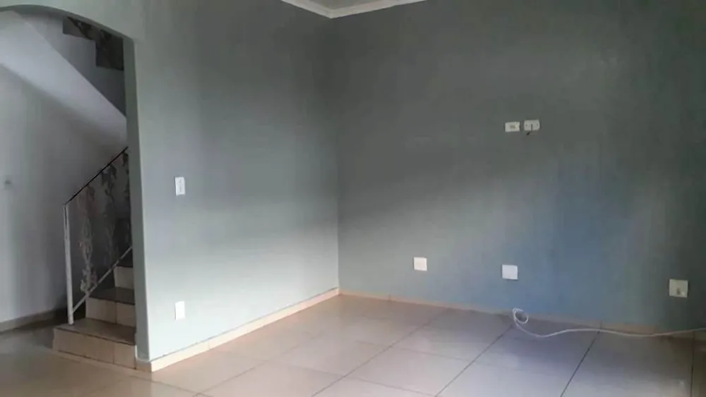 Sobrado, 3 quartos, 220 m² - Foto 2