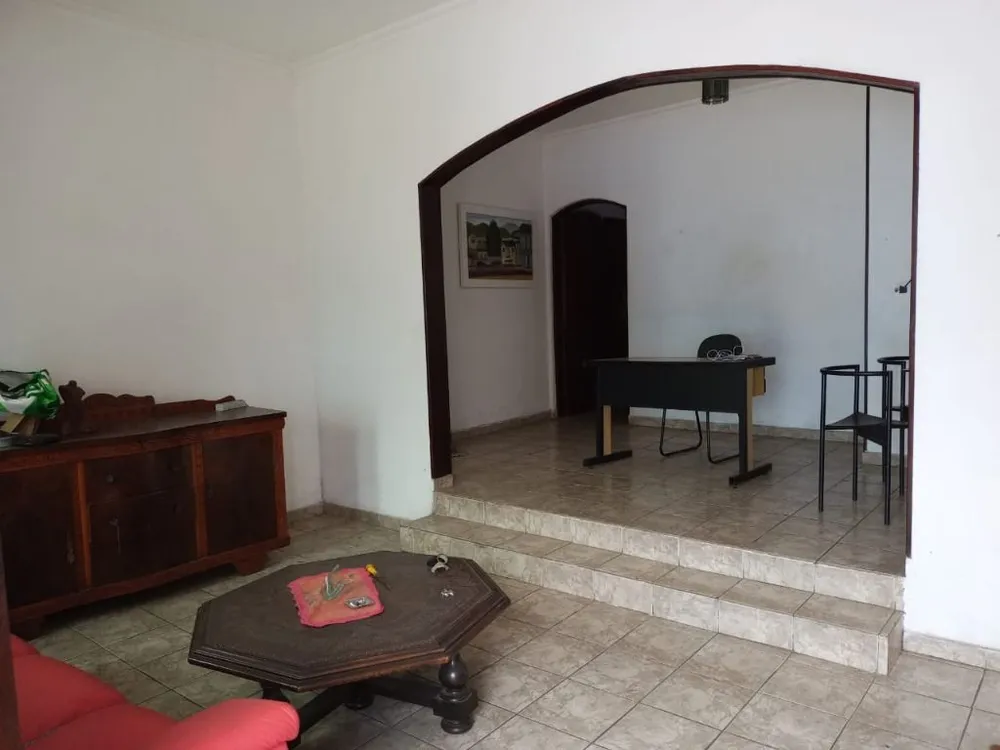 Casa, 3 quartos, 212 m² - Foto 2