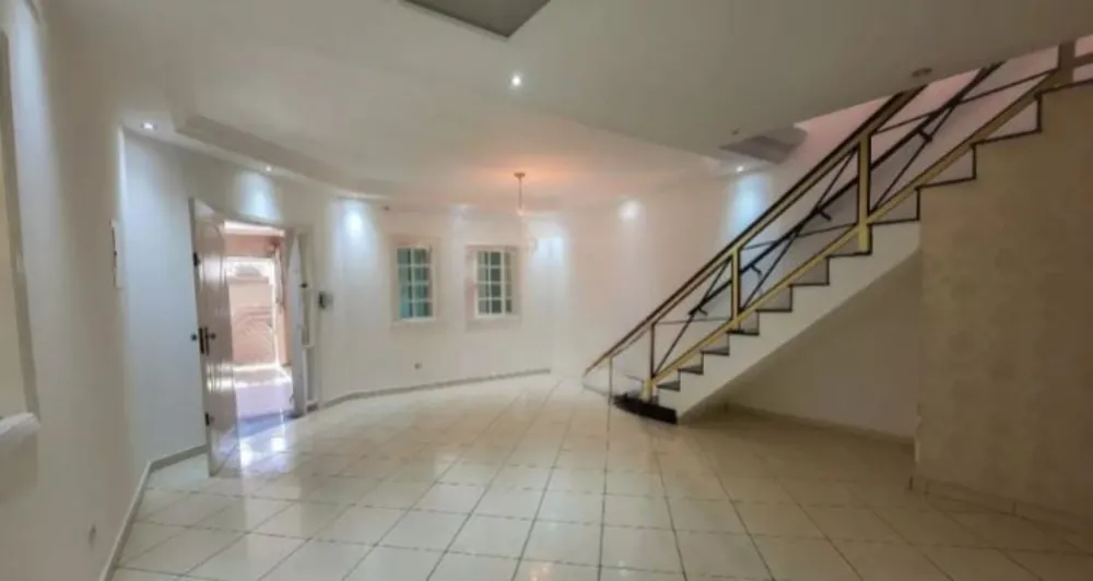 Sobrado, 3 quartos, 180 m² - Foto 1