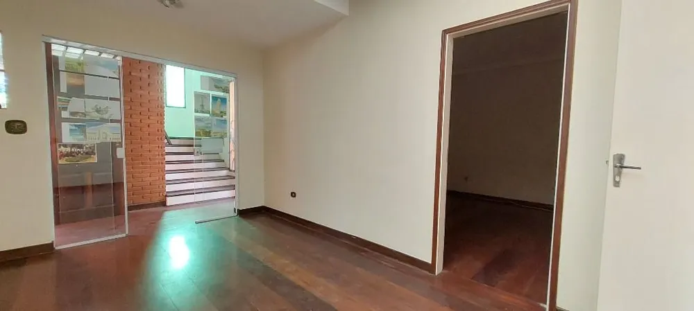 Casa, 3 quartos, 250 m² - Foto 2