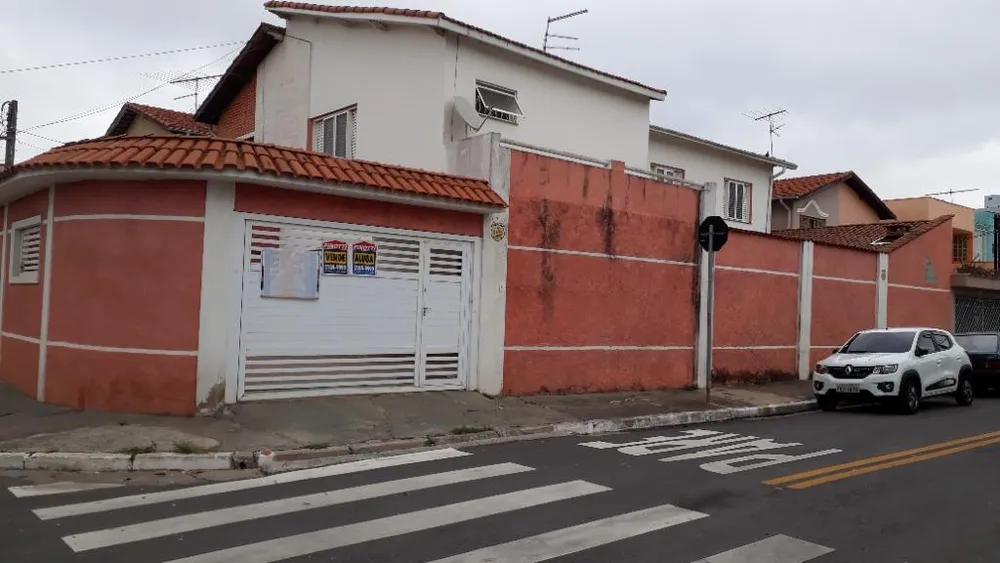 Sobrado, 3 quartos, 180 m² - Foto 1