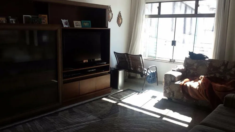 Sobrado, 3 quartos, 333 m² - Foto 1