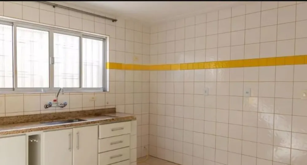 Sobrado, 3 quartos, 227 m² - Foto 3