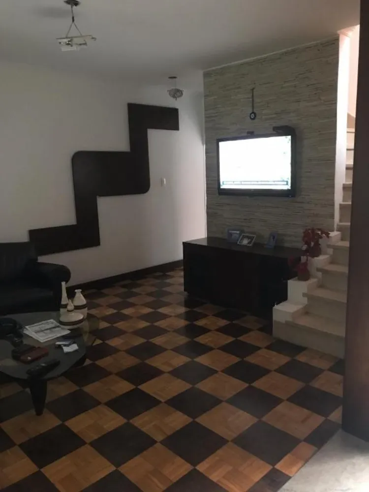 Sobrado, 4 quartos, 197 m² - Foto 1