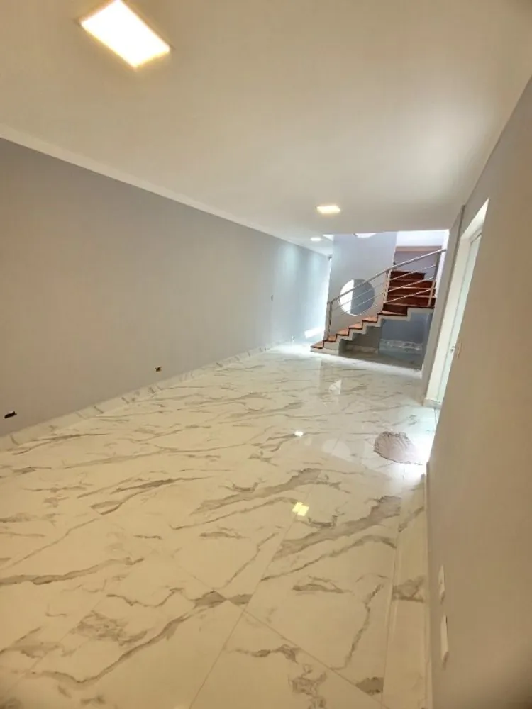 Sobrado, 3 quartos, 185 m² - Foto 1