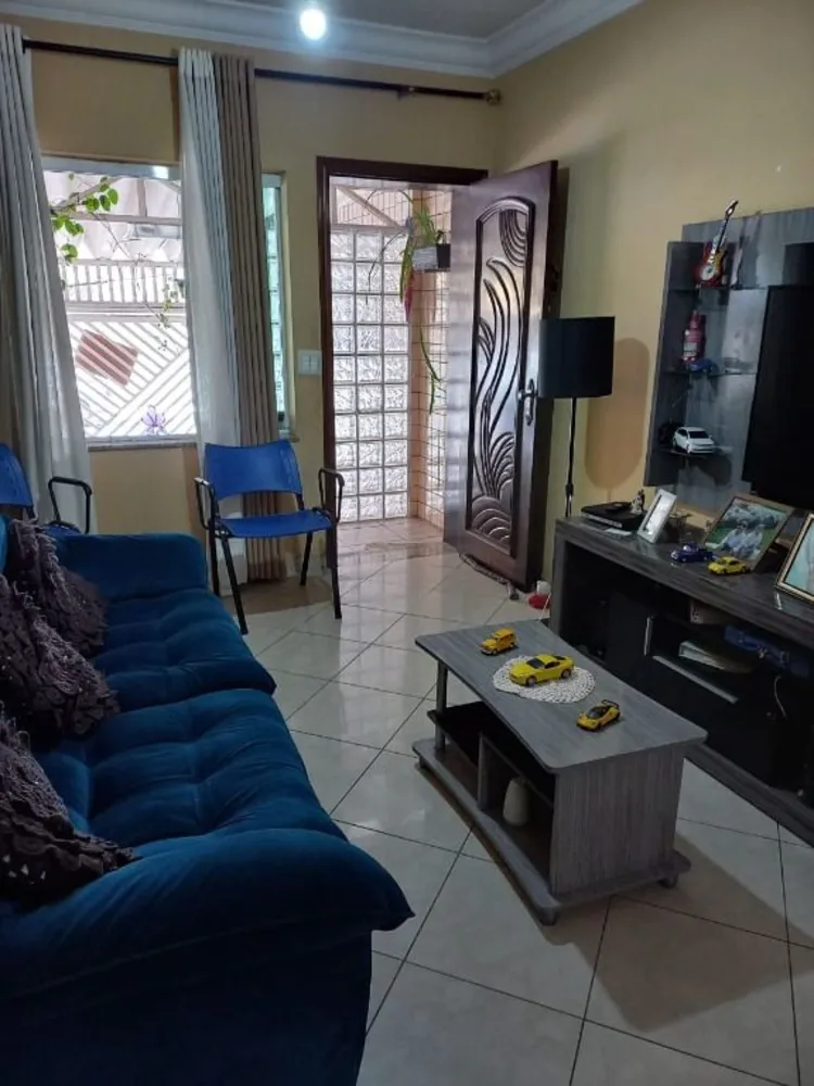 Casa, 3 quartos, 196 m² - Foto 2