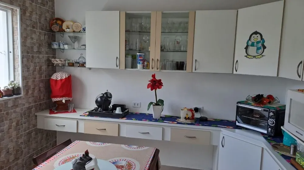 Sobrado, 3 quartos, 202 m² - Foto 1