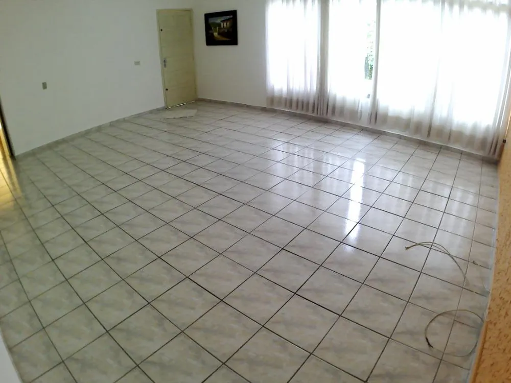 Casa, 3 quartos, 200 m² - Foto 3