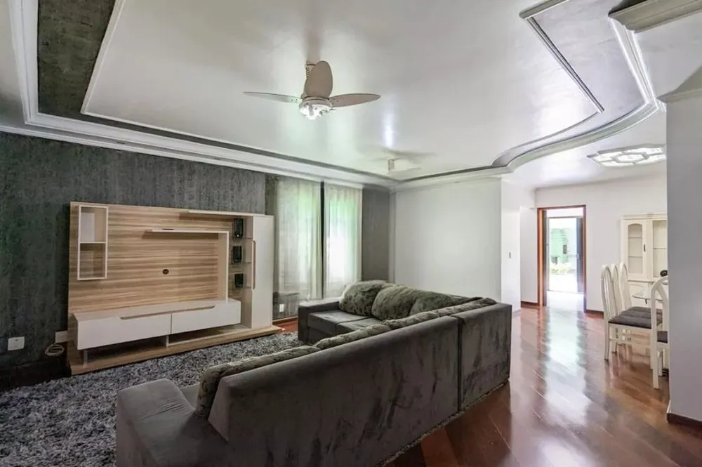 Sobrado, 4 quartos, 250 m² - Foto 1