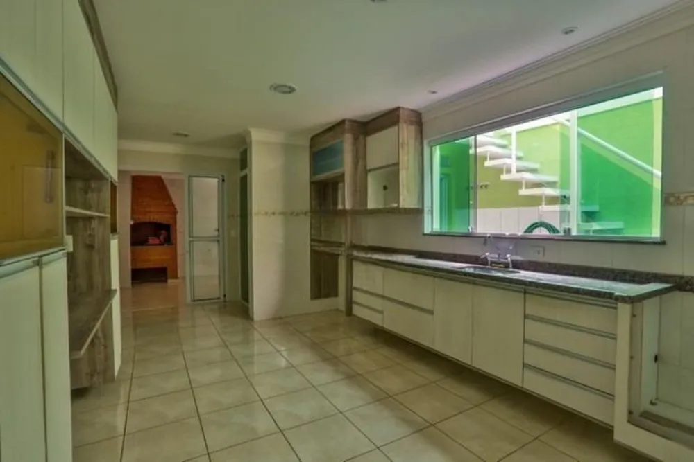 Sobrado, 3 quartos, 225 m² - Foto 3