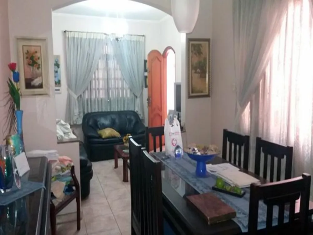 Casa, 1 quarto, 73 m² - Foto 2