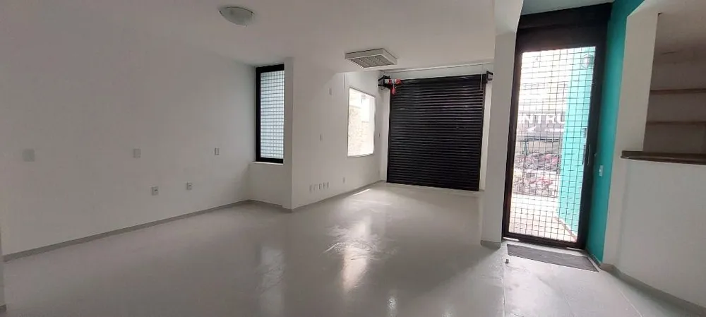 Sobrado, 2 quartos, 250 m² - Foto 1