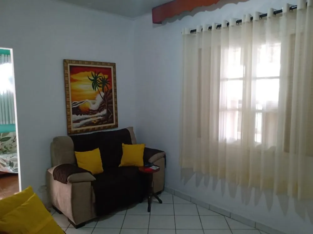 Sobrado, 3 quartos, 328 m² - Foto 1