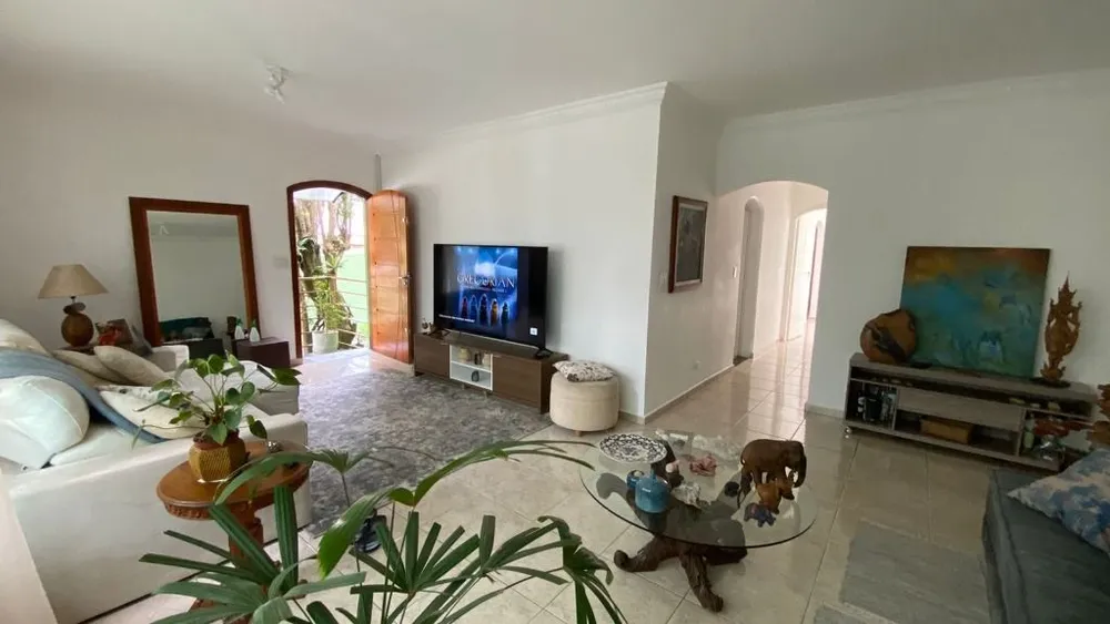 Sobrado, 4 quartos, 200 m² - Foto 1