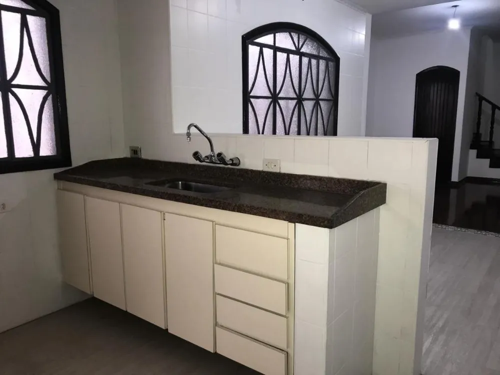Sobrado, 3 quartos, 206 m² - Foto 4