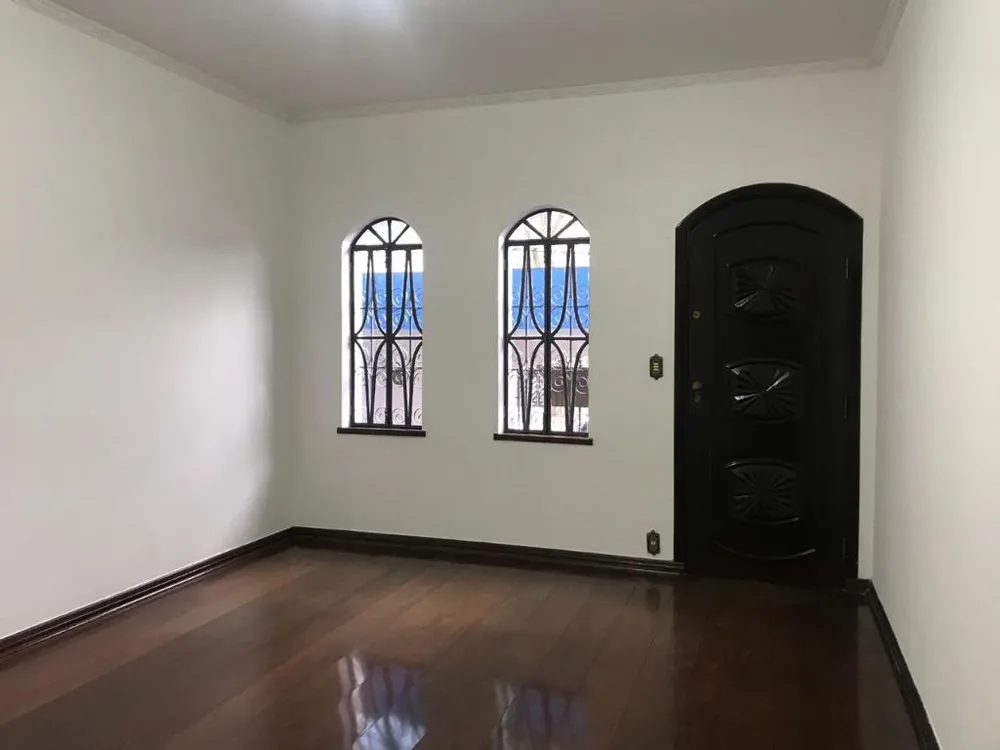 Sobrado, 3 quartos, 206 m² - Foto 2